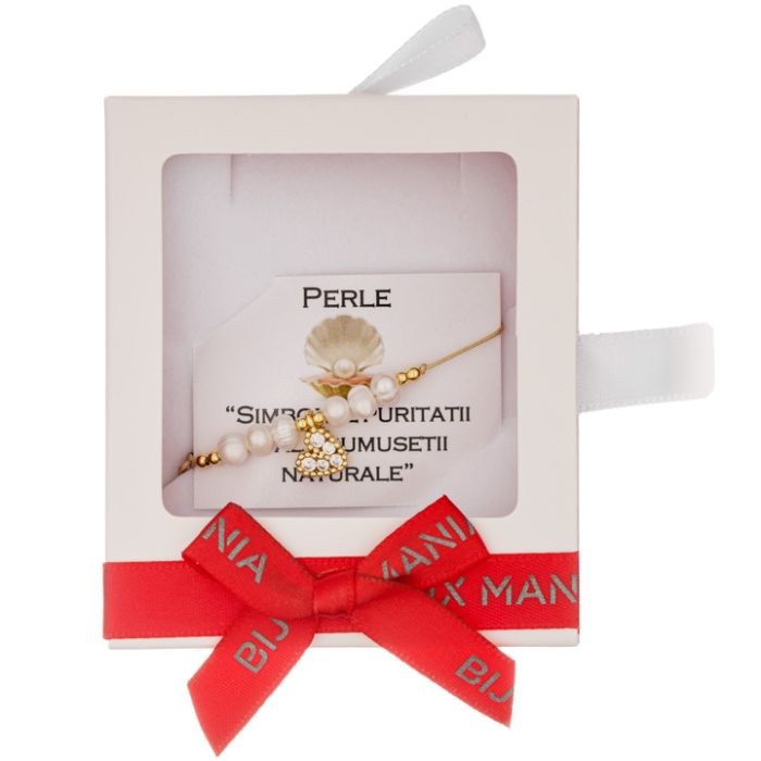 Martisor bratara cupru placat auriu perle alb 4-5 mm charm inima zirconiu alb
